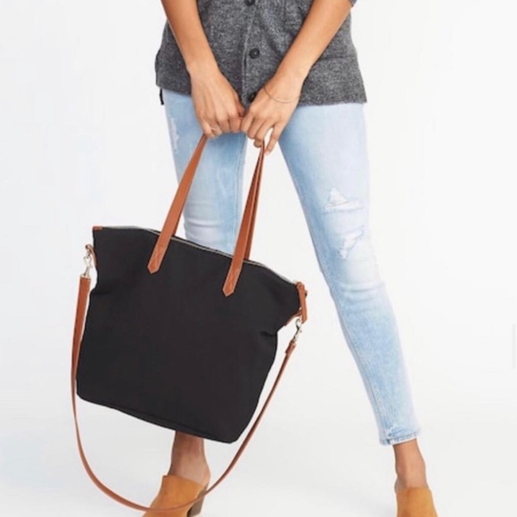 Follow us on Instagram!! 💁🏽‍♀️ - Picture 3 of 6